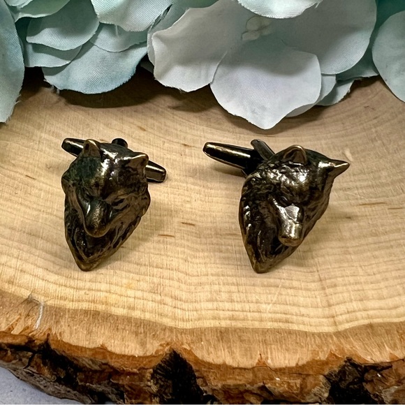Vintage 3D Gunmetal Wolf Cufflinks - Picture 6 of 16